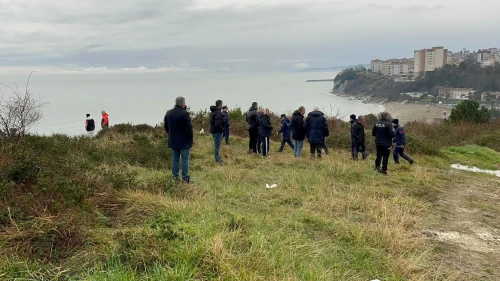 Düzce’de 3 gündür kayıp olan kadının eşyaları deniz kenarında bulundu