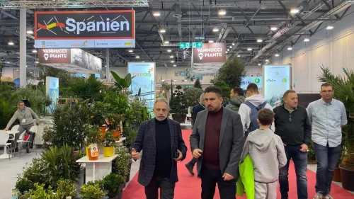 Talas Belediye Başkanı Yalçın, 2026 Çiçek Yılı için Almanya'daki fuardan ilham aldı