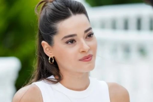 Simay Barlas Kimdir, Nereli, Kaç Yaşında?