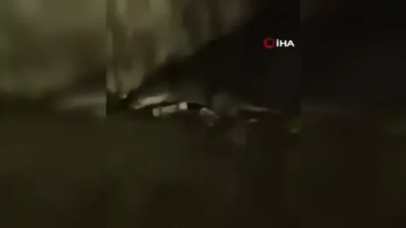 Bursa’da Su Samuru Gören Vatandaş Şaşkınlığını Dile Getirdi