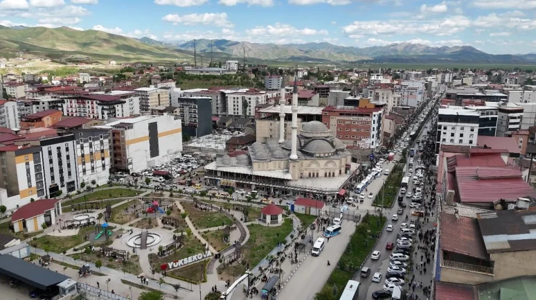 Devlet Bahçeli'nin terörsüz türkiye adımları yüksekovalıları umutlandırdı