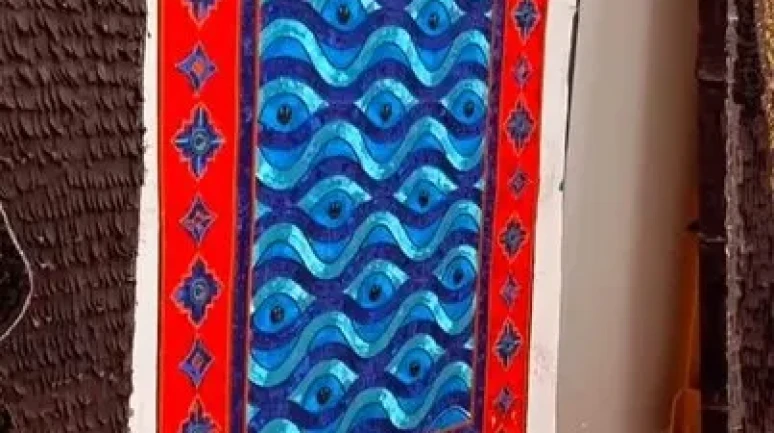 İstanbul'da atıklardan sanat eserleri yapan Serkan Şerefhanoğlu'nun tabloları dünyada ilgi görüyor