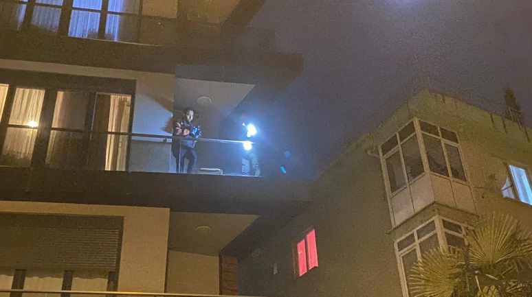 İstanbul'un Maltepe ilçesinde 63 yaşındaki adam balkondan düşerek hayatını kaybetti