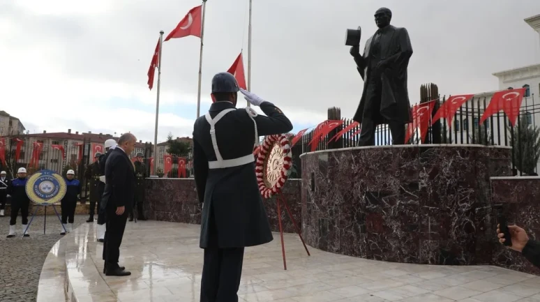 Elazığ'da Atatürk'ün gelişinin 88. yıl dönümü törenlerle kutlandı