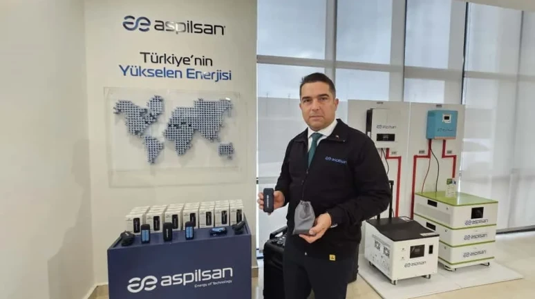 ASPİLSAN yerli üretim ayrılabilir bataryalı taşınabilir güç kaynağı ile uçuş güvenliğini artırıyor