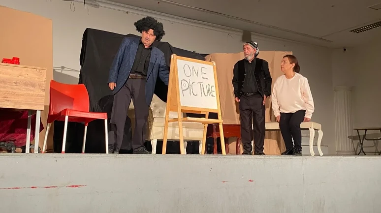 Manisa'nın Sarıgöl ilçesinde tiyatro etkinliği büyük beğeni topladı