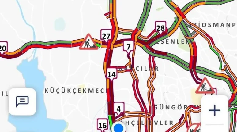 İstanbul’da yağış trafik yoğunluğunu yüzde 90’a çıkardı