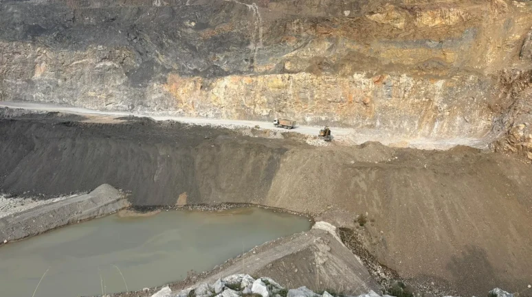 Manisa'da taş ocağının atık suyu dereye boşaltmasına yasal işlem başlatıldı