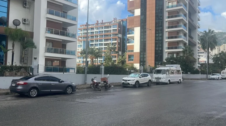 Alanya'da kadına saldıran şahıs polis tarafından yakalandı