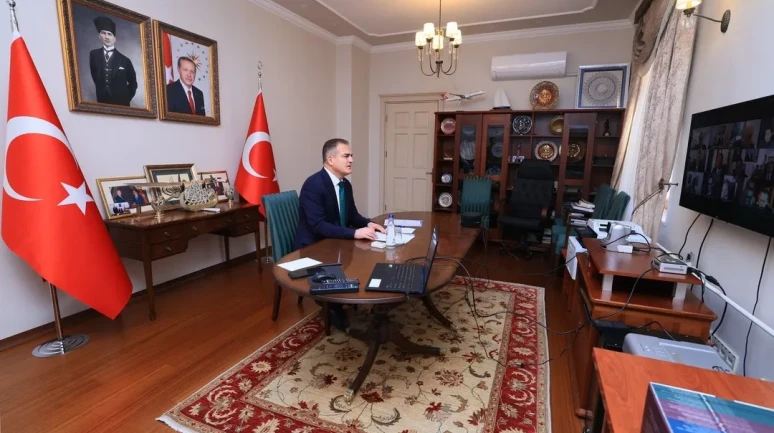 Muğla'da valilik başkanlığında yeni yıl tedbirleri toplantısı yapıldı