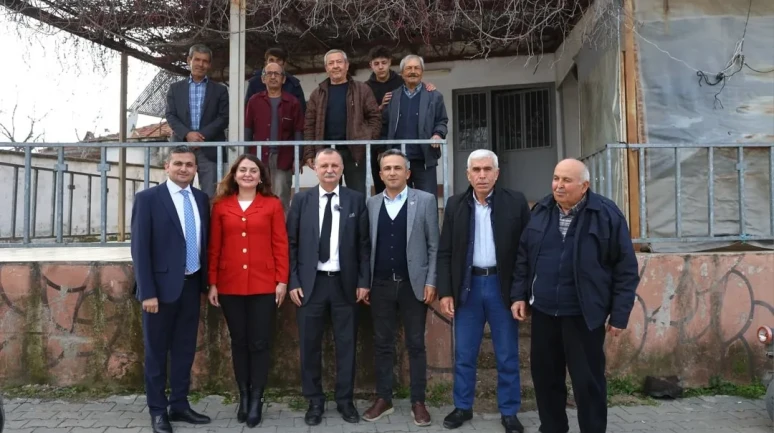 Manisa'da Ortaköy Mahallesi sakinlerinin talepleri başkan Balaban tarafından dinlendi