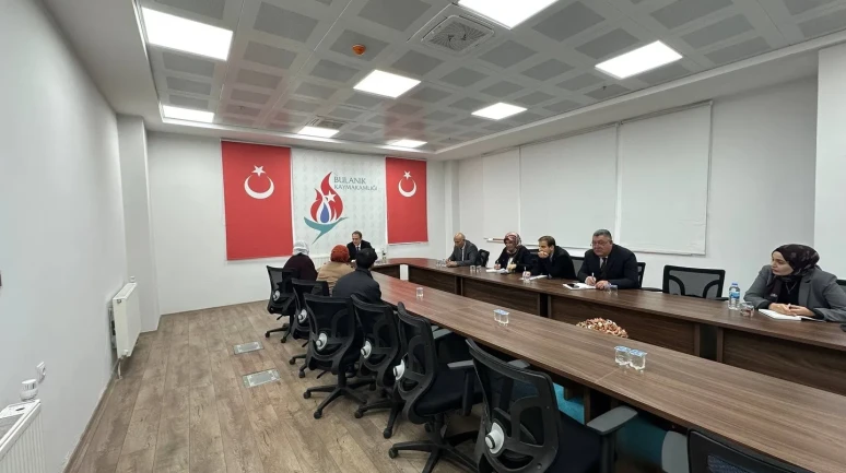 Bulanık'ta halk günü toplantısı kaymakam başkanlığında gerçekleştirildi