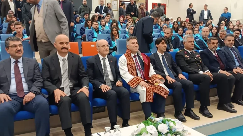 Batman'da bakan Şimşek yeni üretim merkezi hedefini açıkladı