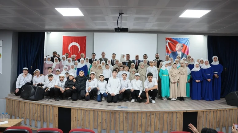 Erzincan'da Ahıska Türklerinin üç aylar programına vali ve protokol katıldı