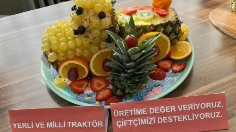 Tavşanlı'da minik ellerden sanat eseri meyve tabakları