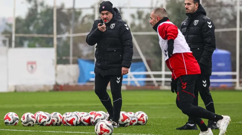 samsunspor Fenerbahçe maçı hazırlıklarına antrenmanla başladı