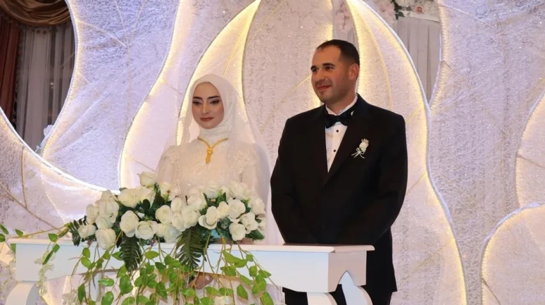 Malatya Büyükşehir Belediye Başkanı Sami Er kızının nikahını kıydı