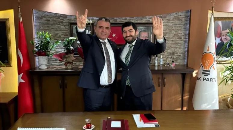 Etimesgut AK Parti İlçe Başkanı Şankazan’a MHP İlçe Başkanı Muratgül’den ziyaret