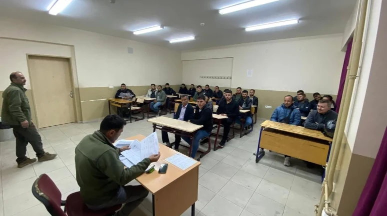 sarıgöl’de bilinçli avcılık kursuna vatandaşlar yoğun ilgi gösterdi