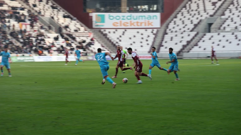 Elazığspor İskenderunspor’a 3-1 mağlup oldu
