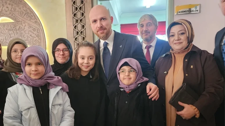 Bilal Erdoğan Kütahya'da öğrencilerle buluştu