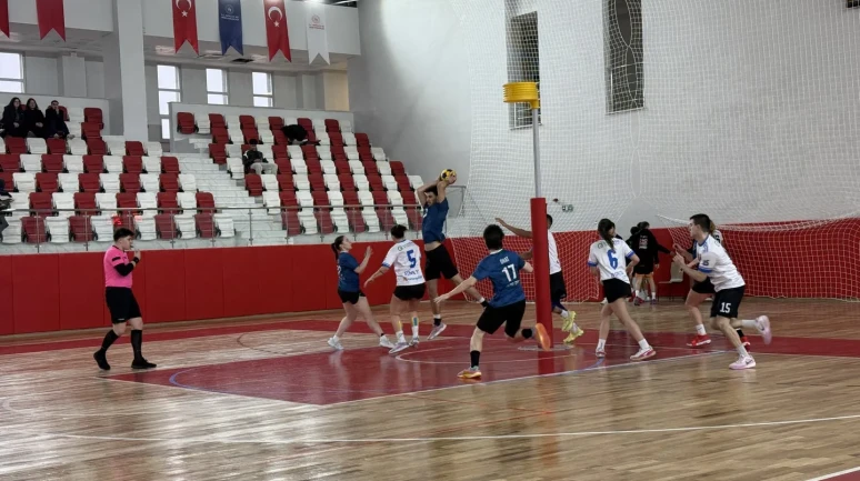 Kütahya’da Türkiye Korfbol Süper Ligi 2. hafta müsabakaları başladı