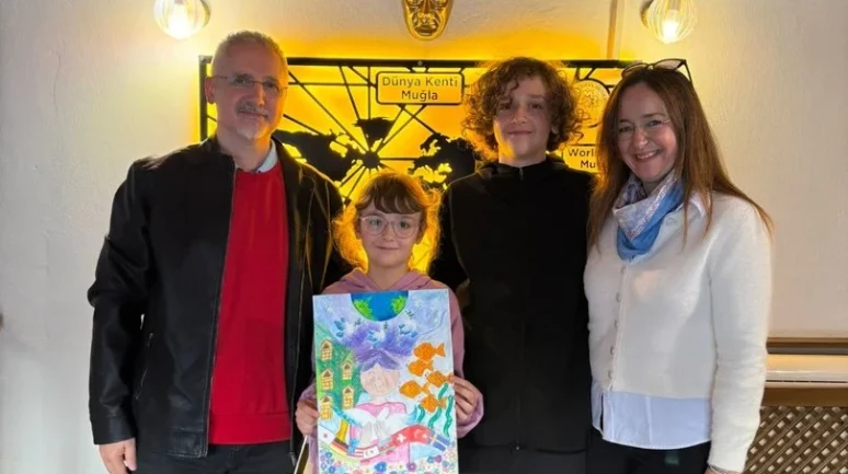 Muğla’da düzenlenen çocuk resim yarışmasında Elif Kayra Taşkaya ödül kazandı