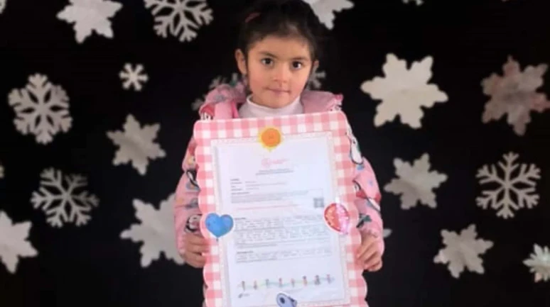 Ardahan'da 14 bin 201 öğrenci karne alarak yarıyıl tatiline girdi