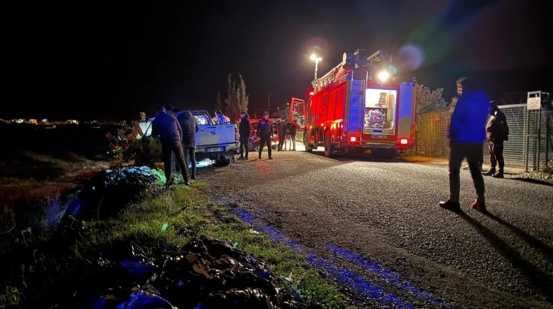 Antalya'nın Gazipaşa ilçesinde araç içinde yanmış ceset bulundu