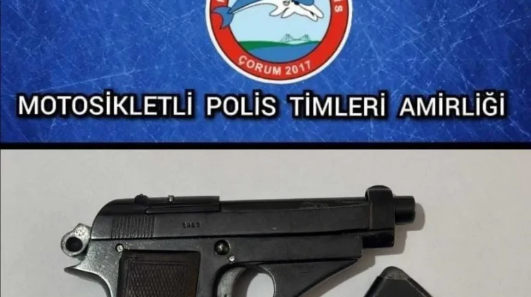 Çorum'da yapılan denetimlerde haklarında yakalama kararı bulunan 7 kişi yakalandı