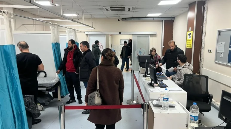 uzmanından buzlu havada kösele, kundura ve yüksek topuklu ayakkabı uyarısı