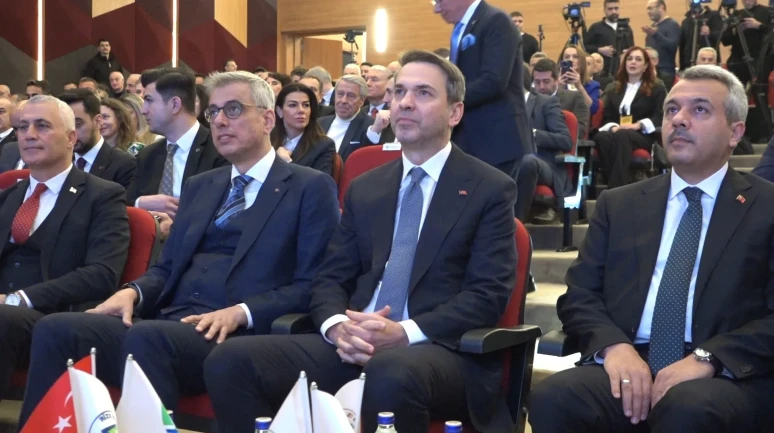 Bakan Bayraktar Karadeniz'de altı yeni sondaj yapılacağını açıkladı