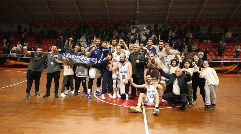 Kocaeli BŞB Kağıtspor Haremspor'u uzatmalarda 99-97 mağlup etti