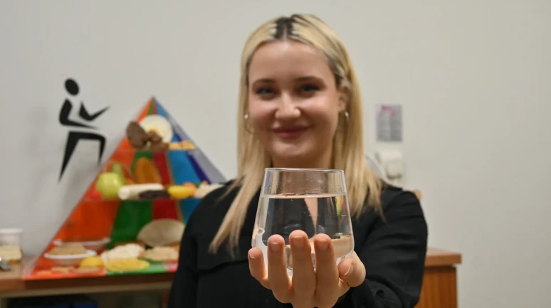 Kışın su tüketiminin azalması sağlık problemlerine yol açabiliyor