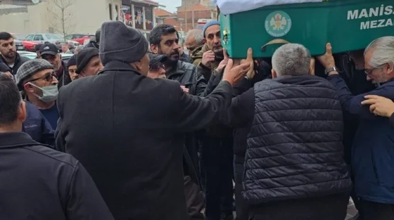 Kırkağaç’ın tarihi çınarı Kezban Cezayir 112 yaşında hayatını kaybetti