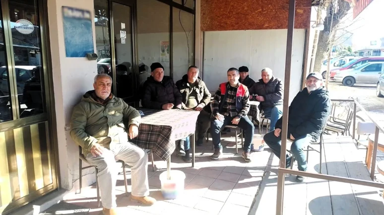 Kırklareli'nin Vize ilçesinde çiftçilere aşılama ve sulama yöntemleri anlatıldı