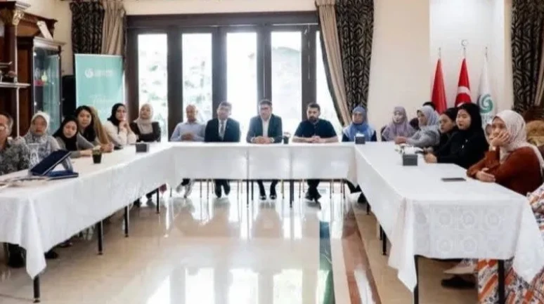 Kütahya Dumlupınar Üniversitesi'nin Endonezya temasları YÖK'ün uluslararasılaşma politikasına örnek oldu