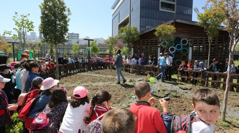 Ödüllü Canik Sıfır Atık Köyü’nde 29 bin 372 çocuk ve gence eğitim verildi