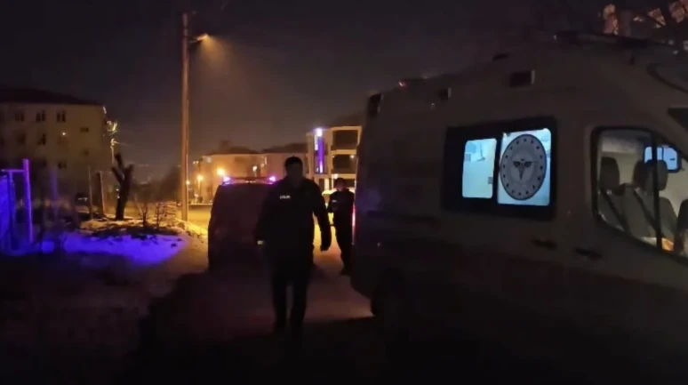 Çorum'da silahlı kavga sonucu 1 kişi ağır yaralandı ve kaza yaptı