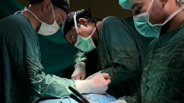 Tatvan’da omurga ve skolyoz ameliyatları başarıyla yapıldı