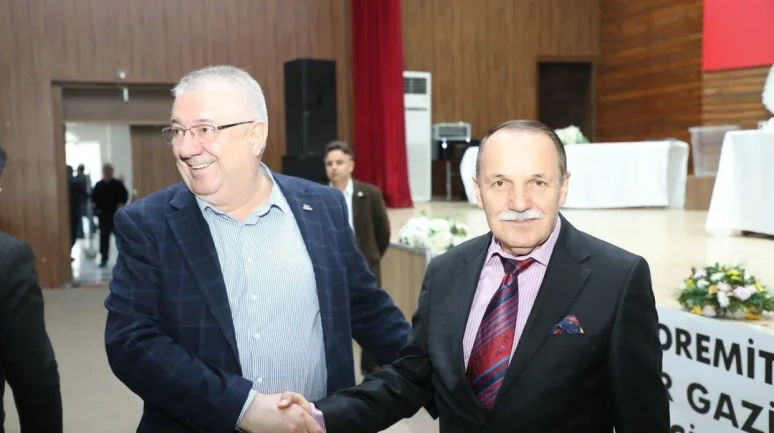 Edremit Kahveciler Odası’nda Mustafa Aydoğan başkanlığa yeniden seçildi