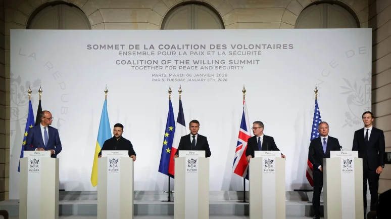 Paris’te Ukrayna’ya çok uluslu güç gönderme niyet beyanı imzalandı