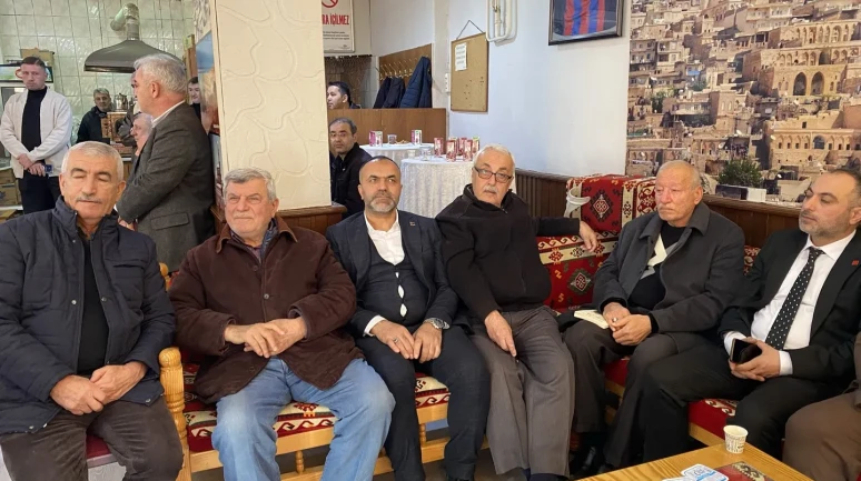 Kocaeli'nde evlat acısını kitaba dönen anne Sultan Karaaslan 'yazmasam ölecekmişim gibi hissettim' dedi