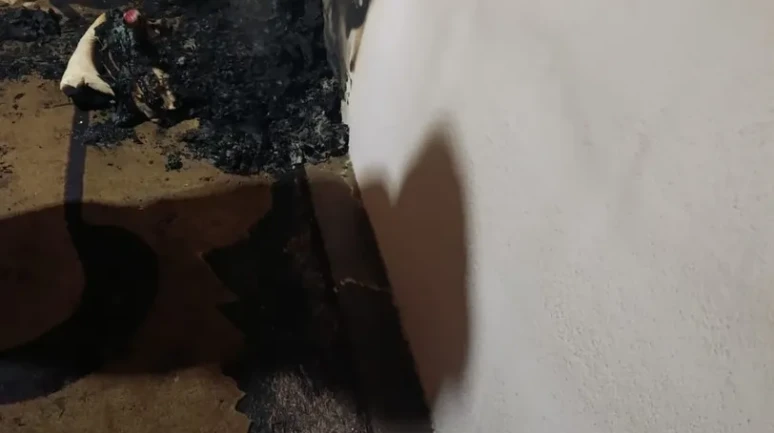 Van'da ev yangını itfaiye ekiplerince söndürüldü