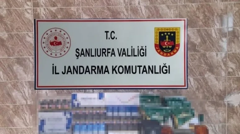 Şanlıurfa’da jandarma tarafından kaçak sigara ve alkol ele geçirildi