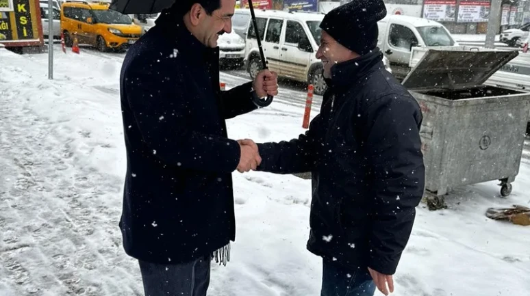 1. "battalgazi'de kar teyakkuzu" 2. "başkan taşkın sabahın ilk ışıklarıyla sahaya indi