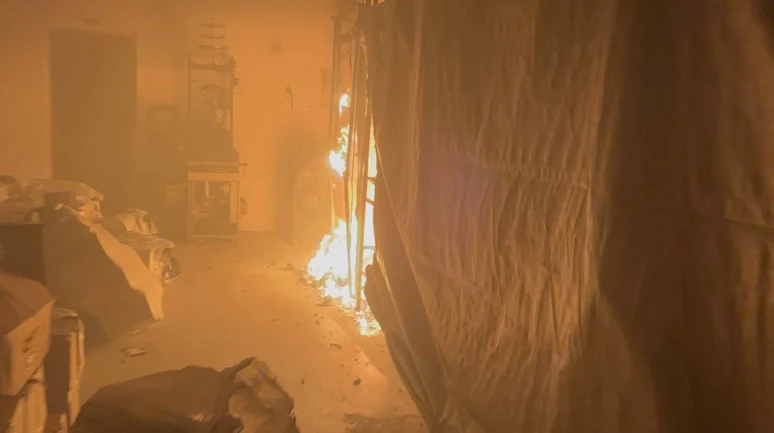 Aksaray'da çorap üretimi yapan fabrikada yangın çıktı