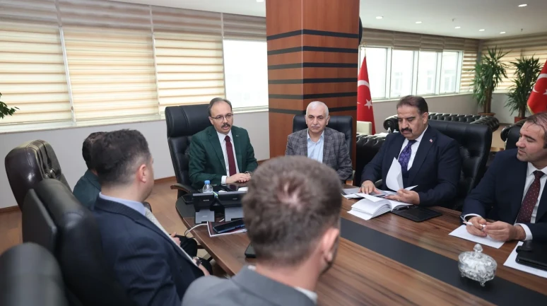 Siirt'te 15 Temmuz Demokrasi Meydanı yenileniyor