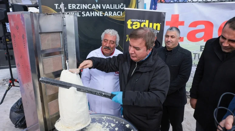 Valiler Ergan Dağı'nda et döner yerine tulum peyniri döneri kesti