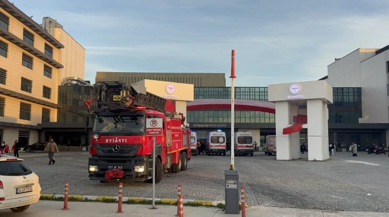 Çanakkale'de Mehmet Akif Ersoy Devlet Hastanesi’nde küçük çaplı yangın büyümeden söndürüldü